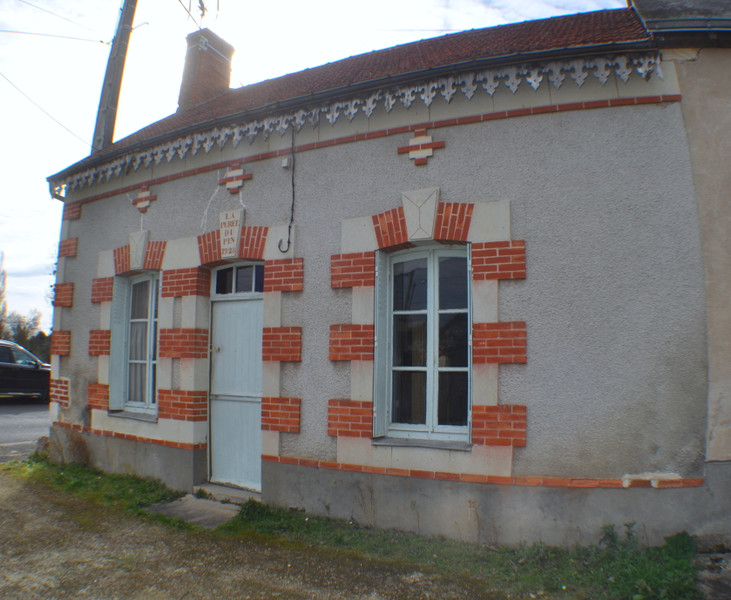 French property for sale in Noyant-Villages, Maine-et-Loire - photo 2
