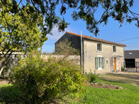 Maison à vendre à Asnières-en-Poitou, Deux-Sèvres - 125.350 € - photo 2