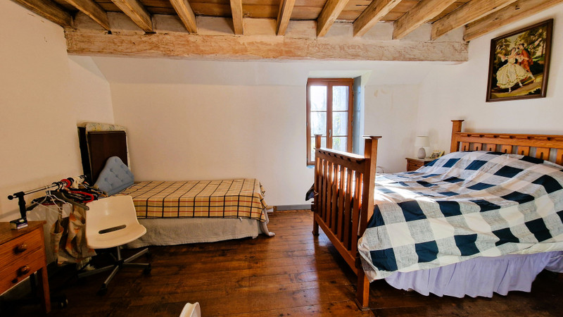 French property for sale in Montpon-Ménestérol, Dordogne - €431,500 - photo 7