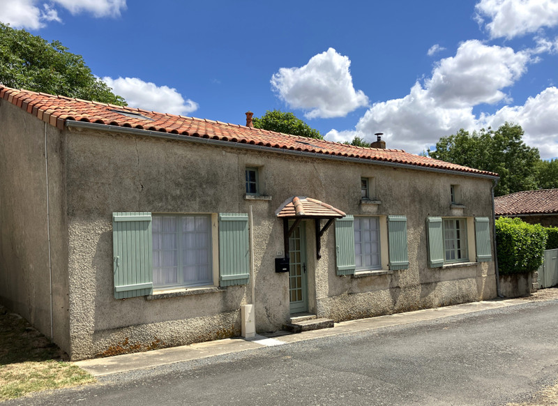 French property for sale in Luchapt, Vienne - €83,600 - photo 9