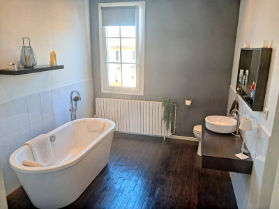 French property for sale in Saint-Romain-la-Virvée, Gironde - €412,340 - photo 9