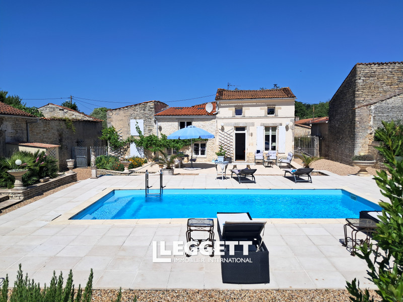 Maison 9 pièce(s), SIECQ