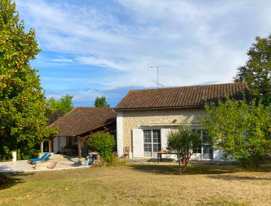 Maison à vendre à Allemans, Dordogne, Aquitaine, avec Leggett Immobilier