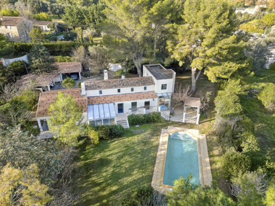 Maison à vendre à Mougins, Alpes-Maritimes, PACA, avec Leggett Immobilier