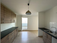 Appartement à vendre à Cergy, Val-d'Oise - 250 000 € - photo 4