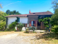 Propriété à vendre à Luchapt, Vienne - 109 000 € - photo n°1