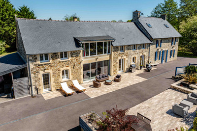 Maison à vendre à Les Monts d'Aunay, Calvados, Basse-Normandie, avec Leggett Immobilier