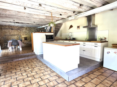 French property for sale in Boulazac Isle Manoire, Dordogne - €369,000 - photo 3