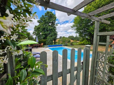 French property for sale in Épenède, Charente - €175,000 - photo 13