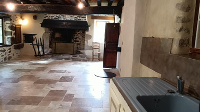 French property for sale in Saint-Éloi, Creuse - €307,090 - photo 1