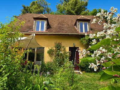 French property for sale in Sergeac, Dordogne - €210,600 - photo 1