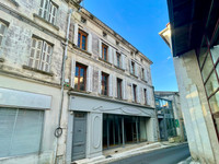 Maison à vendre à Barbezieux-Saint-Hilaire, Charente - 424.000 € - photo 2