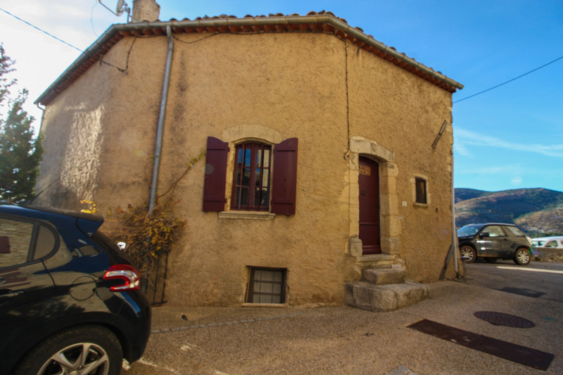 French property for sale in Sault, Vaucluse - &#8364;286,760 - photo 2