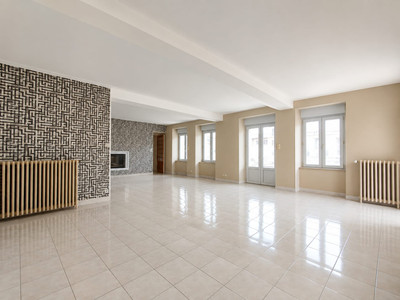 French property for sale in La Bazouge-du-Désert, Ille-et-Vilaine - €197,000 - photo 2