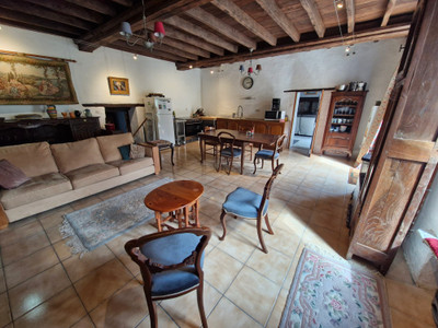 French property for sale in La Gacilly, Morbihan - €381,600 - photo 1