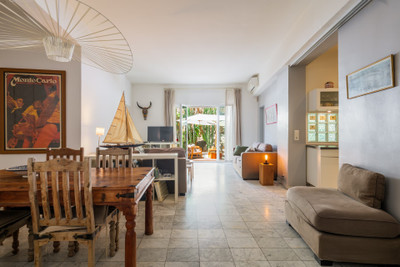 French property for sale in Nice, Alpes-Maritimes - €890,000 - photo 7
