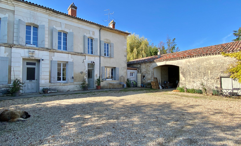 French property for sale in Saint-Martin-de-Gurson, Dordogne - &#8364;357,000 - photo 4