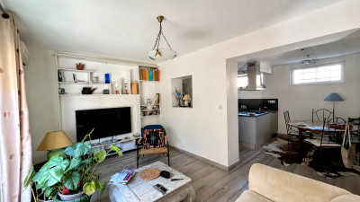 house for sale in Vaucluse
