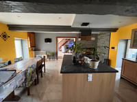 Maison à vendre à La Bazoge-Montpinçon, Mayenne - 345.000 € - photo 5