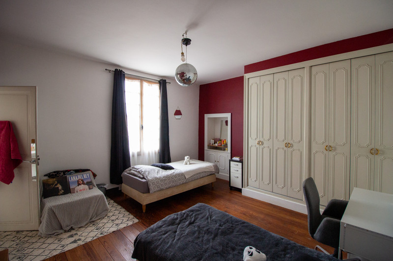 French property for sale in Descartes, Indre-et-Loire - €220,480 - photo 4