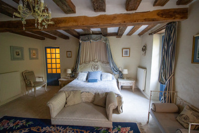 French property for sale in Maulay, Vienne - €798,000 - photo 7