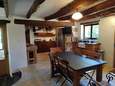 French property for sale in Verneuil, Charente - €318,000 - photo 2