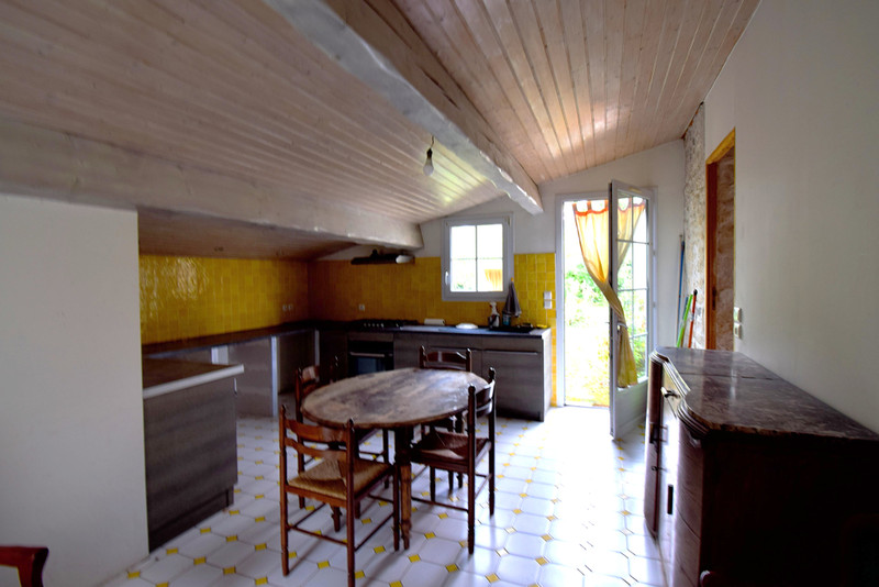 French property for sale in La Tremblade, Charente-Maritime - €449,900 - photo 3