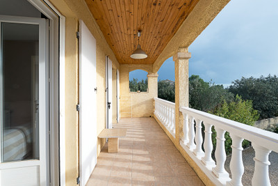 French property for sale in Vers-Pont-du-Gard, Gard - €520,000 - photo 9