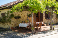 Propriété à vendre à Bouzon-Gellenave, Gers - 230 000 € - photo n°3