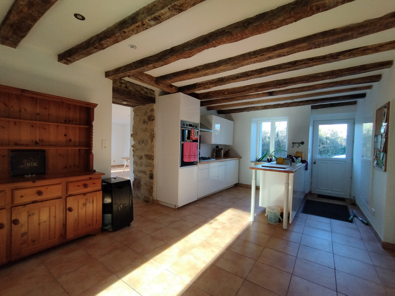 French property for sale in Lussac-les-Églises, Haute-Vienne - €141,700 - photo 1