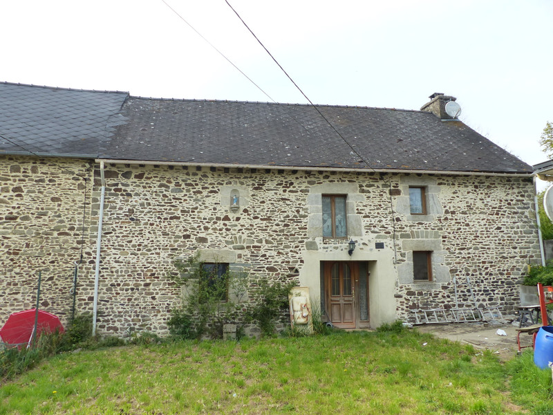 French property for sale in Saint-Malo-des-Trois-Fontaines, Morbihan - €93,500 - photo 5