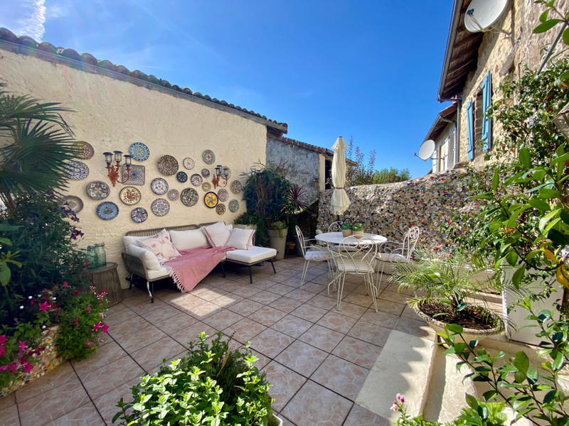 French property for sale in Vayres, Haute-Vienne - €124,500 - photo 6