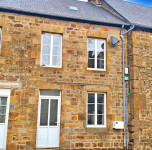 Propriété à vendre à Saint-Fraimbault, Orne - 34 600 € - photo n°1