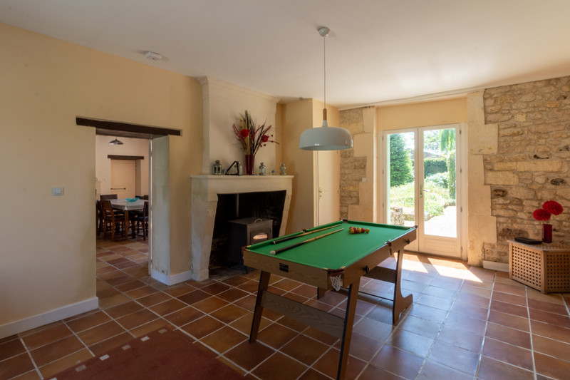French property for sale in Saint-Sulpice-de-Cognac, Charente - €212,000 - photo 11