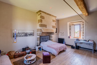 Maison à vendre à Coulonges-Thouarsais, Deux-Sèvres - 1.599.000 € - photo 10
