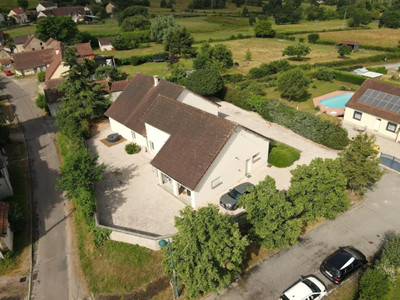 French property for sale in Saint-Bérain-sur-Dheune, Saône-et-Loire - €249,000 - photo 2