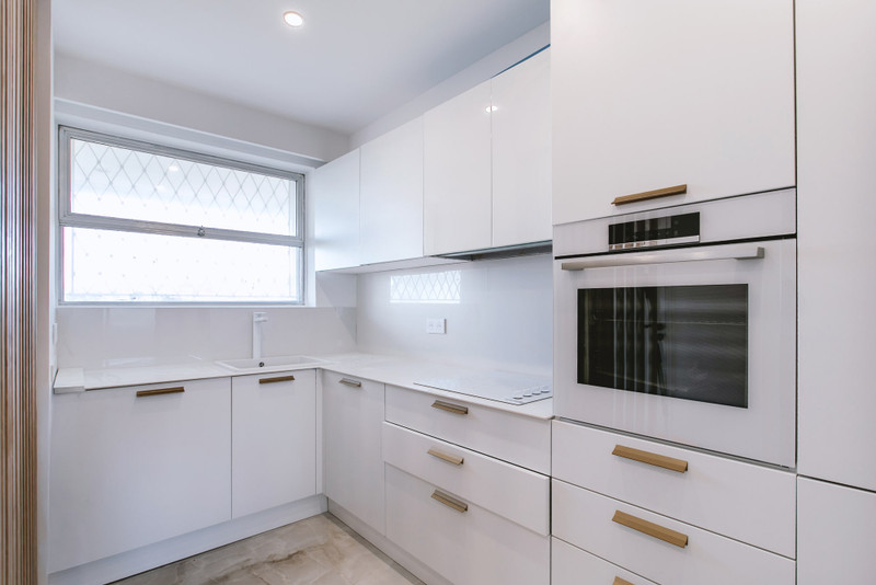French property for sale in Villeneuve-Loubet, Alpes-Maritimes - €1,040,000 - photo 4