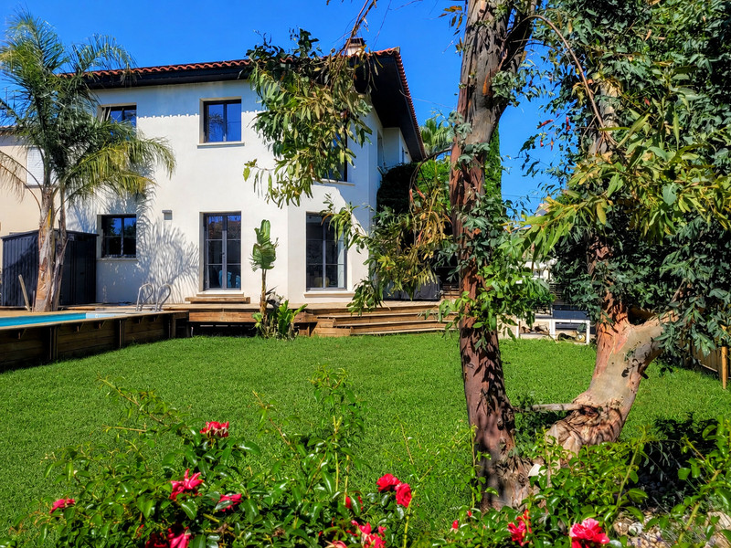 French property for sale in Villelongue-de-la-Salanque, Pyrénées-Orientales - €459,000 - photo 0