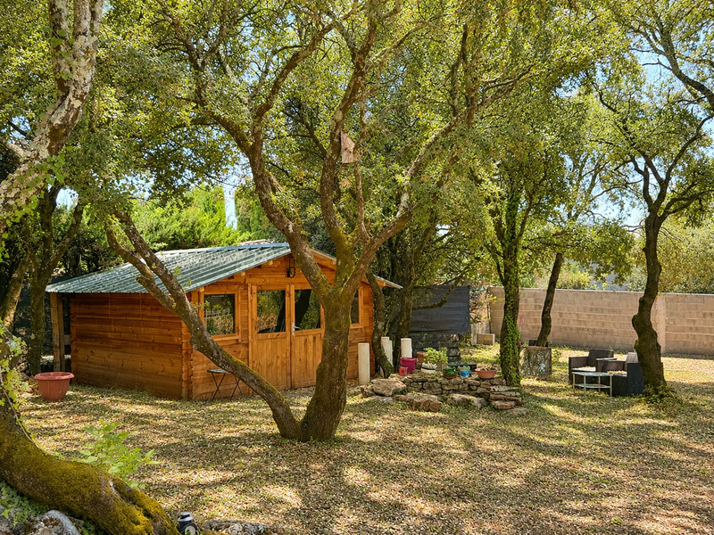 French property for sale in Taulignan, Drôme - €340,000 - photo 5