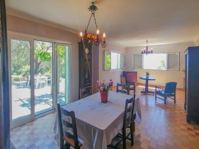 French property for sale in Ollioules, Var - €645,000 - photo 6