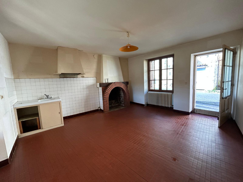 French property for sale in Aubeterre-sur-Dronne, Charente - €183,600 - photo 6