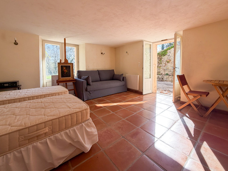 French property for sale in Seillans, Var - €750,000 - photo 11