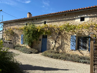 Propriété à vendre à La Chapelle-Bâton, Vienne - 272 850 € - photo n°9