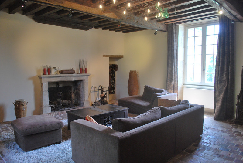 French property for sale in Luchapt, Vienne - €585,000 - photo 5