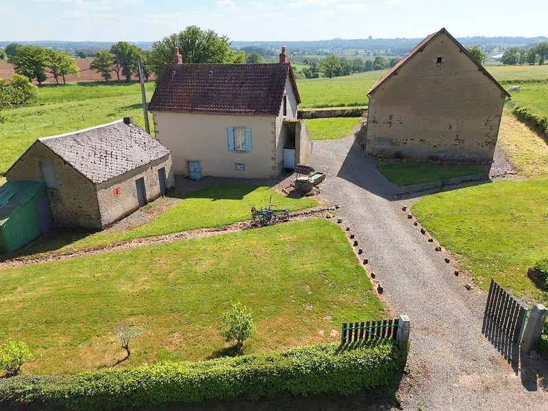 French property for sale in Sainte-Sévère-sur-Indre, Indre - €99,000 - photo 2