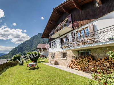 Maison à vendre à Taninges, Haute-Savoie, Rhône-Alpes, avec Leggett Immobilier
