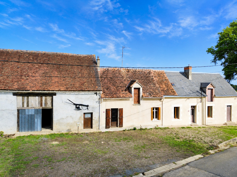 French property for sale in Tilly, Indre - €66,600 - photo 0