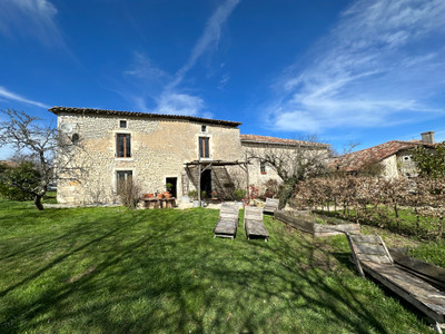 Maison à vendre à Berneuil, Charente, Poitou-Charentes, avec Leggett Immobilier