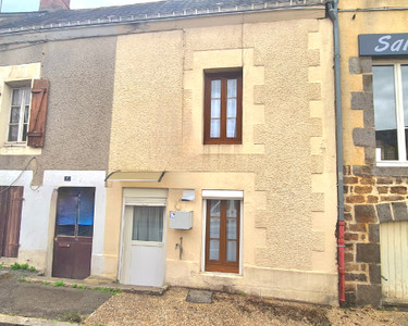 house for sale in Mayenne