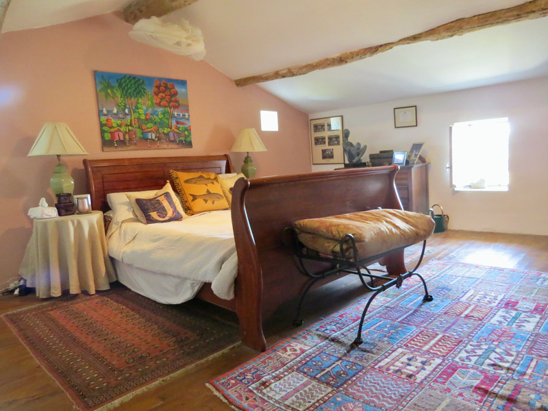 French property for sale in Genouillé, Charente-Maritime - €399,000 - photo 9
